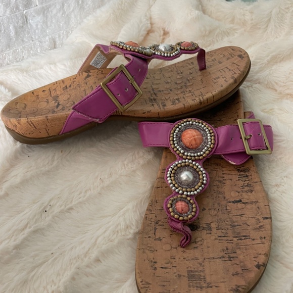 Vionic Adelie Womens T-Post Support Sandals Pink and Coral (7) - Picture 3 of 6